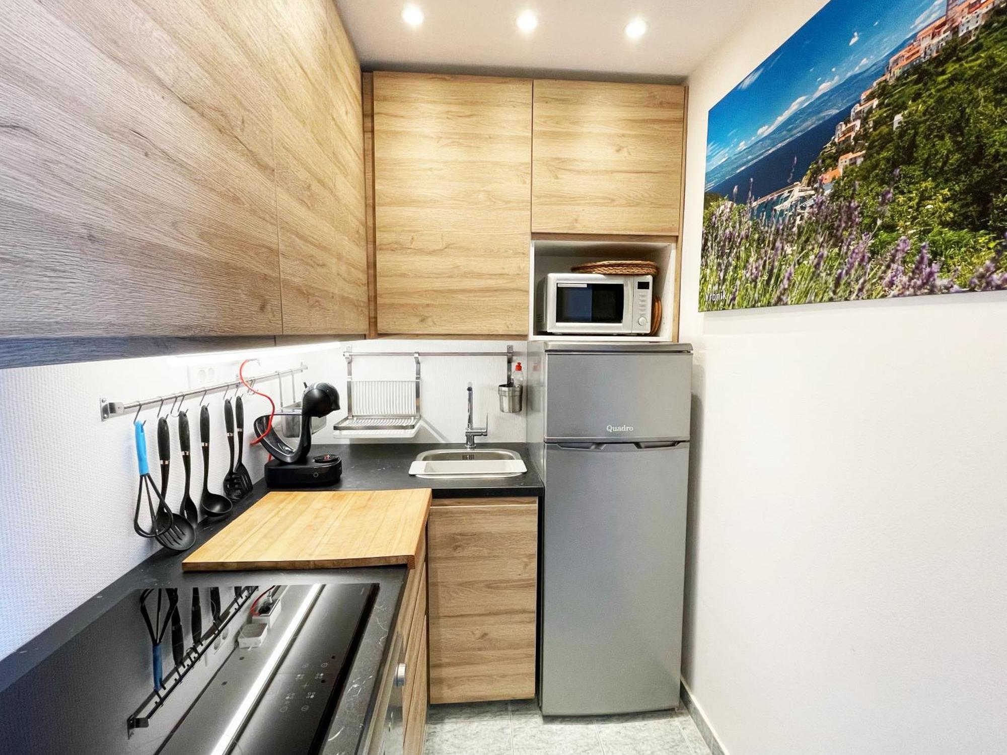 Apartments Monika Bed & Breakfast 1&4 ปูนัต ภายนอก รูปภาพ